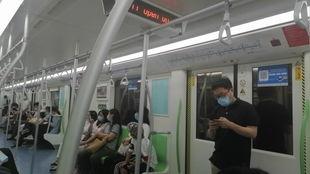 地铁进站视频,捕捉城市脉搏的流动画面